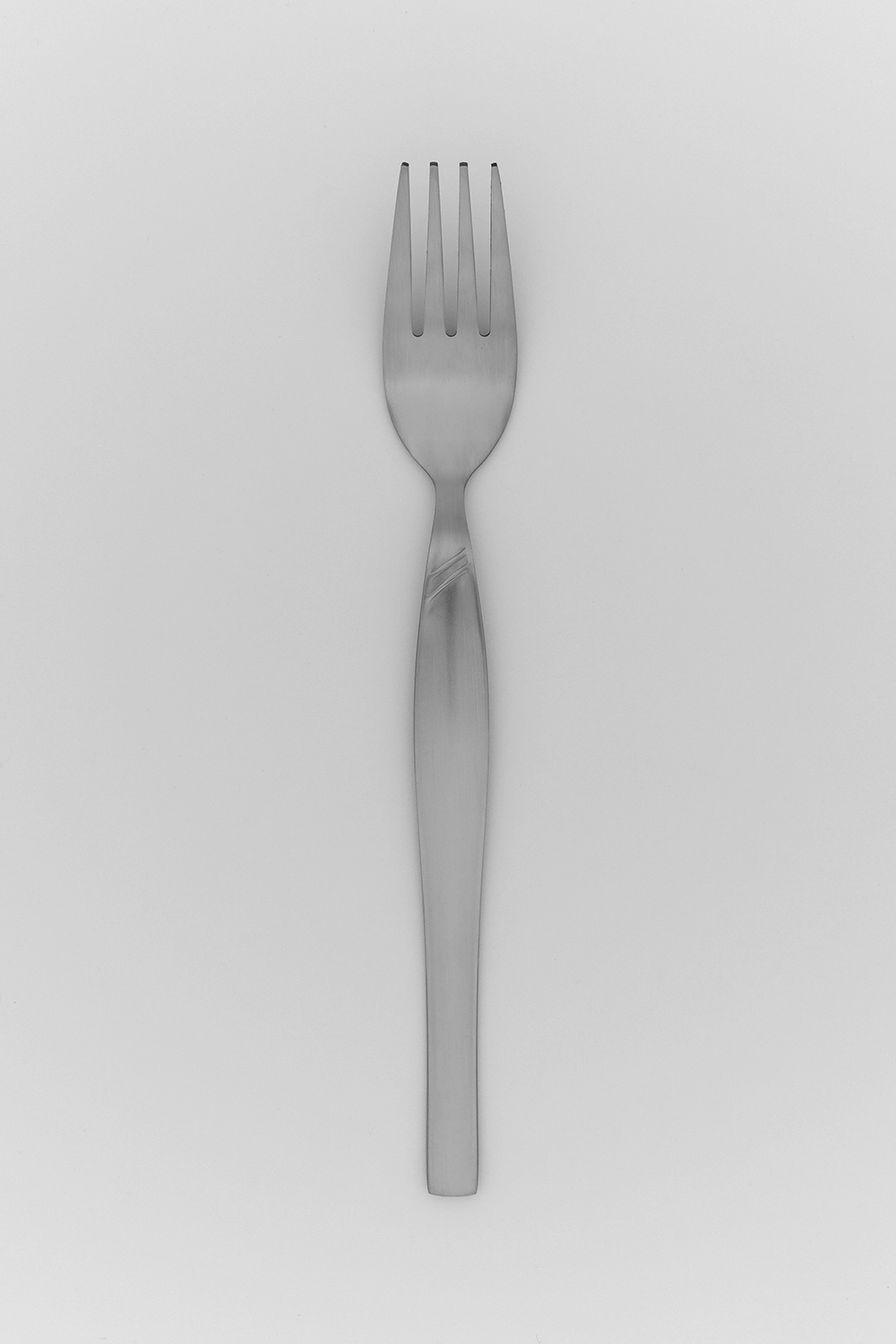 [KDHEN00024] TENEDOR MESA EUR MILAN (CLASICO)