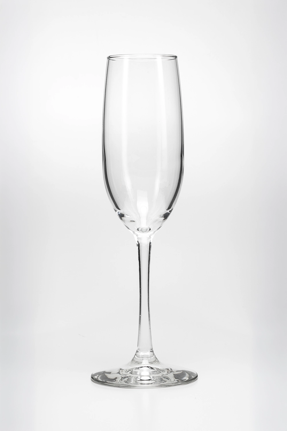 # 7500 COPA FLUTE VINA 8 OZ 237 ML